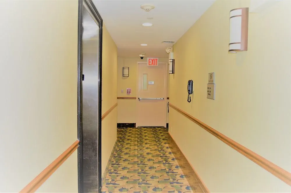 **  Royal Stay Hotel New York United States